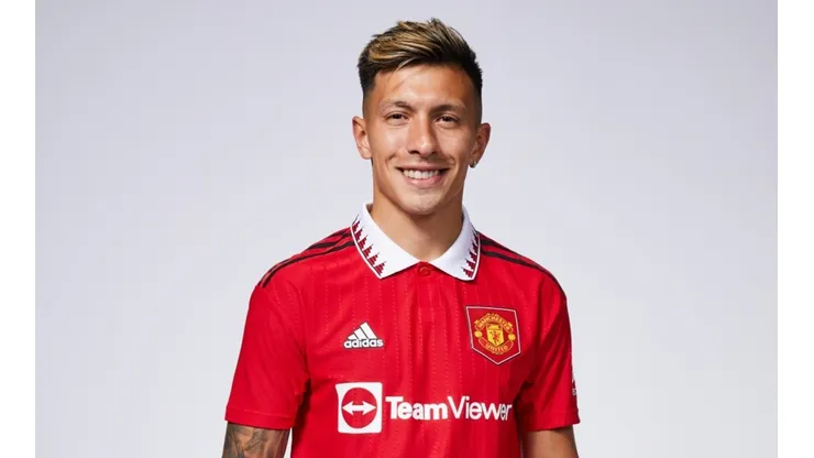 Lisandro Martínez podría debutar vs. el Atlético Madrid.