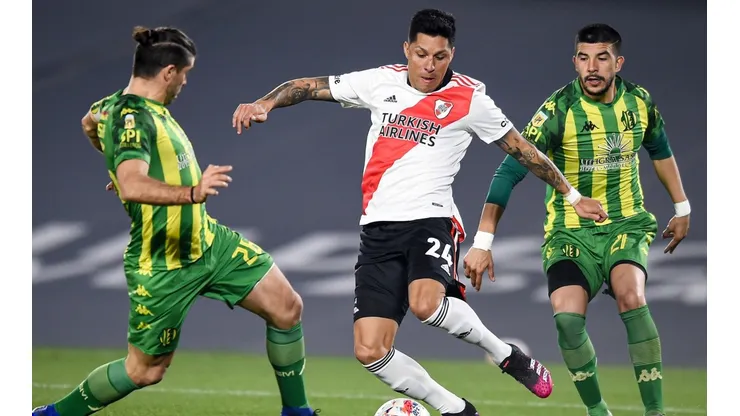 Aldosivi y River se enfrentan por la décima fecha de la Liga Profesional.