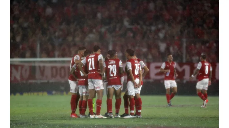Tras el caos en la Asamblea, se definió cuándo y dónde jugarán Independiente-Atlético Tucumán