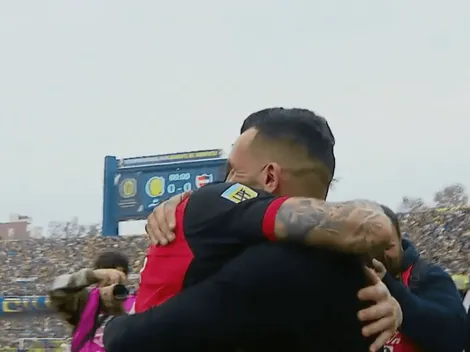 VIDEO | El abrazo entre Pablo Pérez y Tevez antes del Clásico