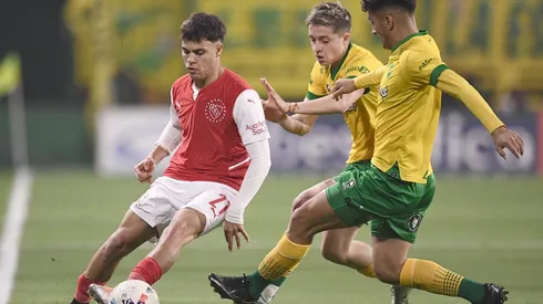 Al Rojo vivo: Independiente perdió con Defensa en Varela y se hunde en la tabla