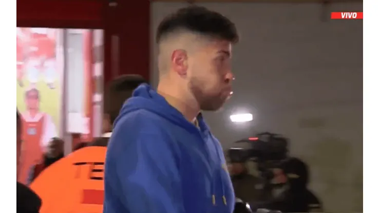 Rossi se retiró con un gesto de disgusto.