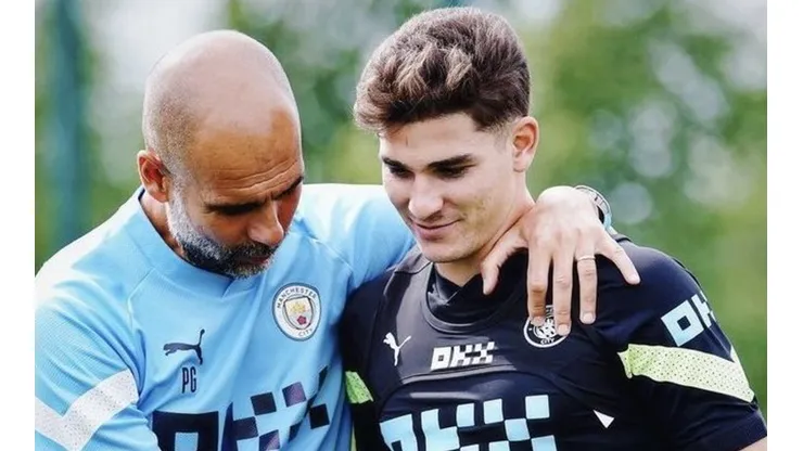 Guardiola y un elogio para Julián Álvarez.