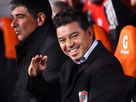 VIDEO | Del enojo a las risas: el divertido viral de Gallardo con los refuerzos tras la conferencia