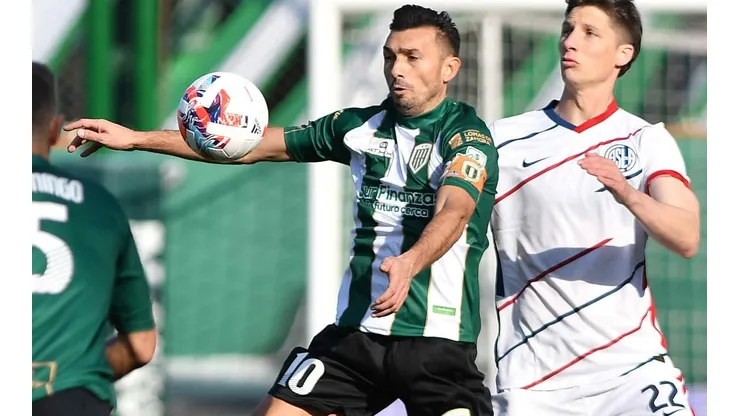 Con polémicas y un final muy caliente, Banfield y San Lorenzo no se sacaron ventajas