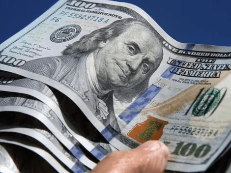 Dólar turista: ¿De cuánto es el aumento que impuso el Gobierno y a qué servicios afecta?