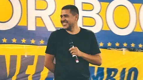 Riquelme, a punto de cerrar una venta.