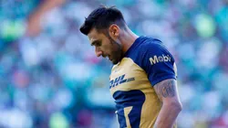 Salvio debutó con gol en Pumas y apoyó a Izquierdoz en medio del conflicto en Boca