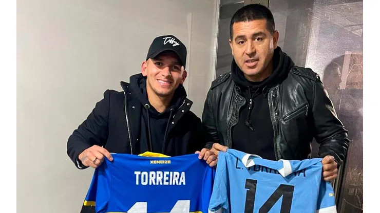 El posteo de Torreira: su visita a La Bombonera, "gracias genio" a Román y consuelo para Benedetto