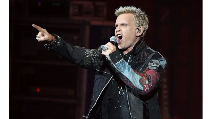 Billy Idol estará dando un show en el Luna Park.