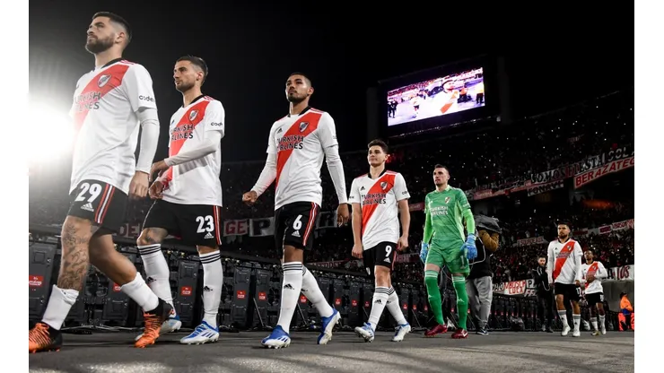 Buscan ganarlo desde la tribuna: Se confirmó una gran noticia para River de cara al duelo con Vélez