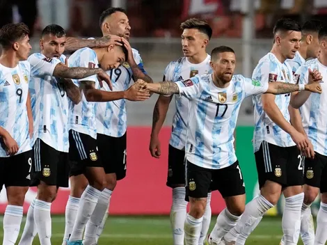 Manchester United ofertó una fortuna por Lisandro Martínez