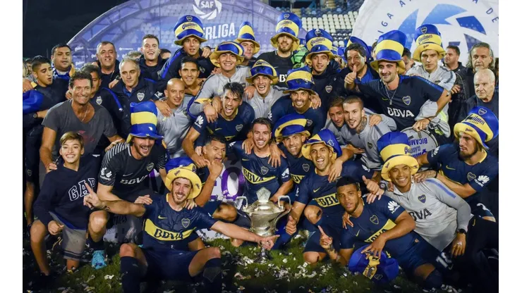 Tevez va con todo por un delantero que jugó con él en Boca: ¿llega a Rosario Central?