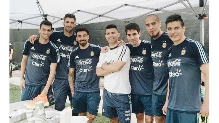 Fue campeón con Boca, jugó dos Copas América y volvería al fútbol argentino.