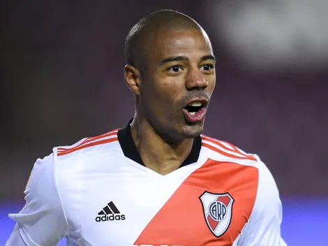 Por qué no juega De la Cruz hoy en River vs Vélez