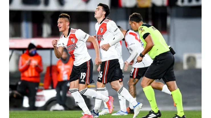 River le ganó a Lanús y se prendió de lleno en el campeonato
