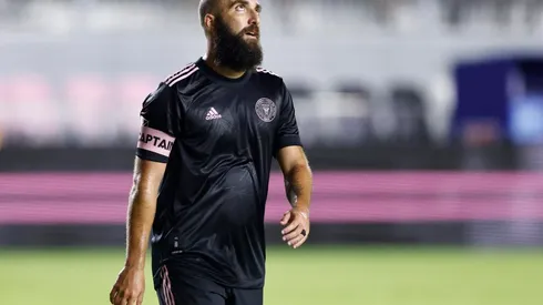 Sorprendió: Higuaín confesó que simpatiza por otro grande del fútbol argenitno que no es River