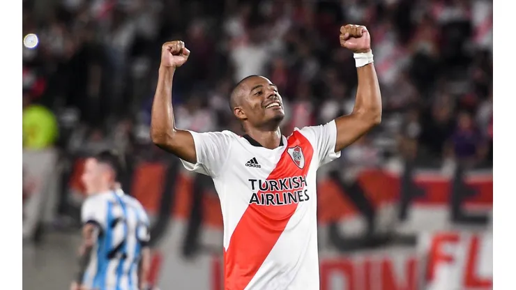 ¿De la Cruz es la clave para que llegue Suárez? La solución que le daría el uruguayo a River
