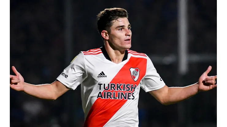 Tras ser figura con River, el Manchester City tomó una decisión por Julián Álvarez