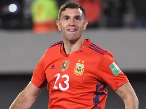 Dibu Martínez reveló el llamado de un grande de Argentina antes de la Copa América