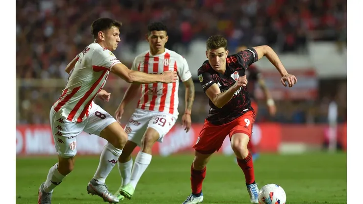 Tenía los goles guardados: River aplastó a Unión con un Julián Álvarez intratable