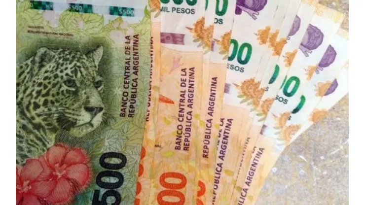 El aguinaldo se cobra en junio.