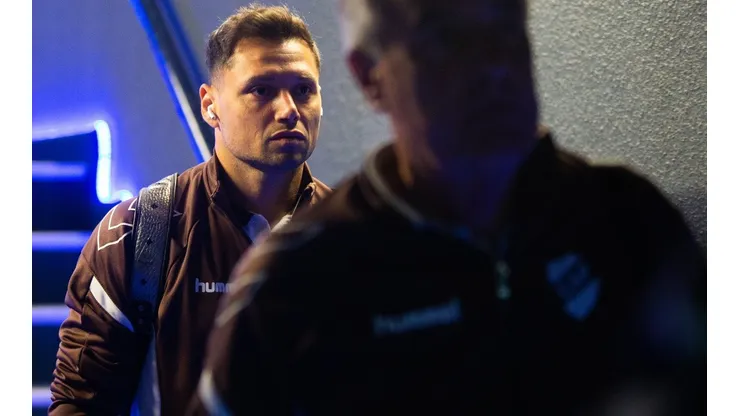 "Maurito bostero": los posteos de Zárate tras ganarle a Vélez con Platense