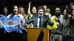 Javier Milei volverá a sortear su sueldo.