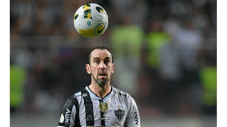 Diego Godín ya tomó una decisión respecto a su futuro.