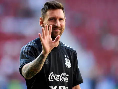 Scaloni sorprendió a todos con la extraña comparación que hizo de Messi: "Es como hablar..."