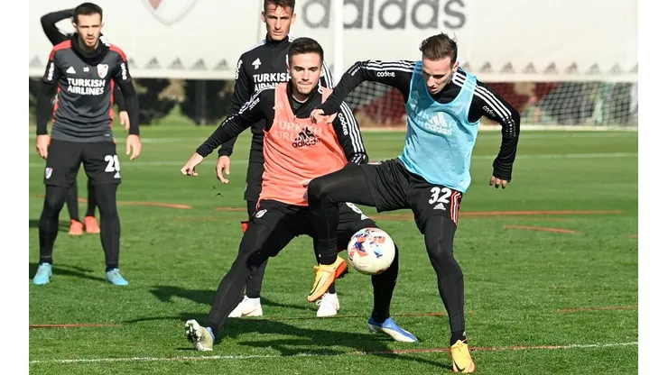 Se las ingenia: Gallardo, con lo que tiene, para el debut de River