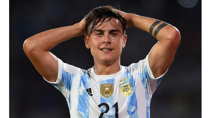 El error de la UEFA que sorprendió a los argentinos: ¿Dybala juega de titular?