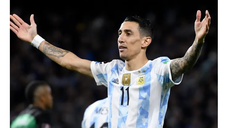 Di María y una posición insólita.