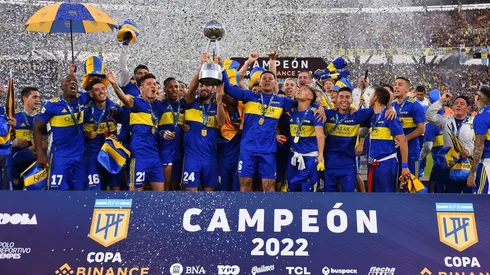 Llamaron a Riquelme: el defensor de Boca que podría salir en este mercado