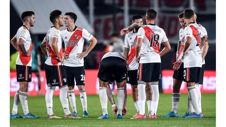 River, dispuesto a largar a un jugador para traer a López.