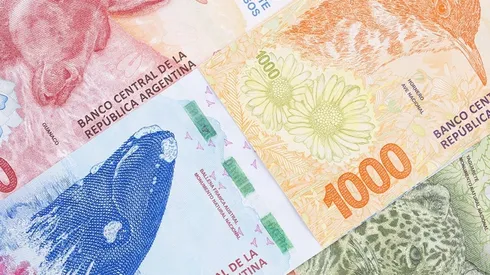 Sube el piso de impuestos a las ganancias en Argentina.