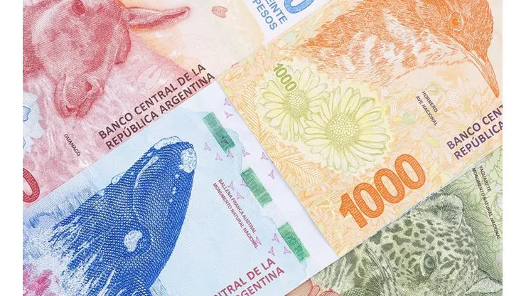 Sube el piso de impuestos a las ganancias en Argentina.