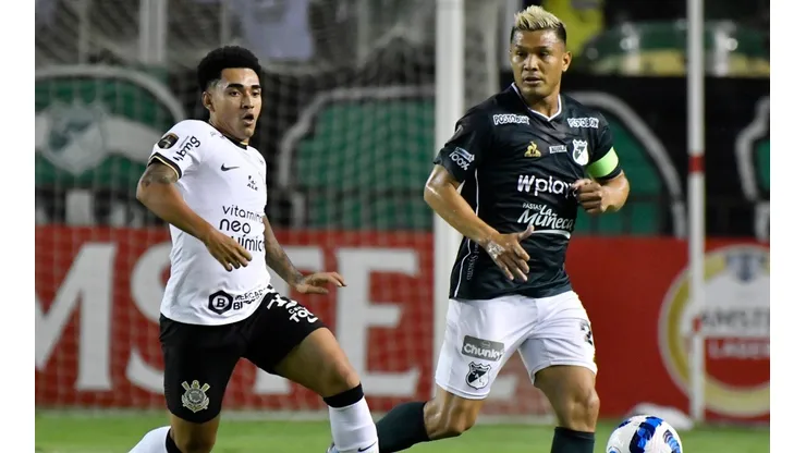 Teo Gutiérrez vuelve a enfrentarse con Boca en un choque definitorio