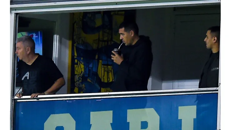 El viaje especial que hará Riquelme a Europa: ¿busca refuerzos para Boca?