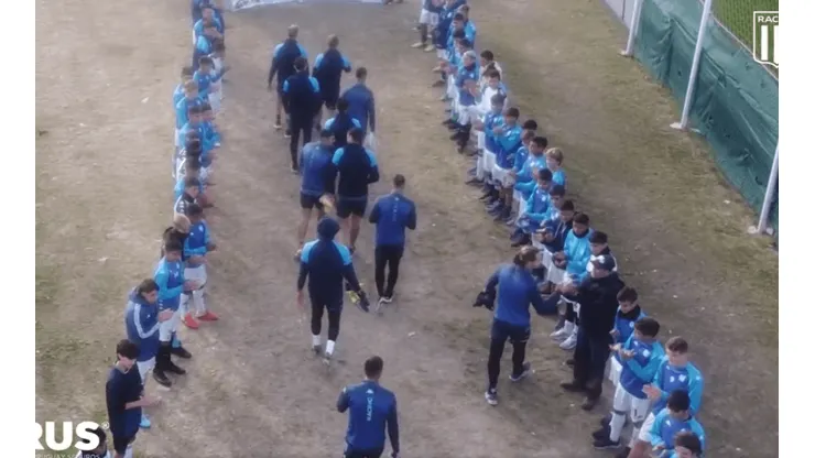 Le hicieron un pasillo a los jugadores de Racing y todo Twitter explotó de risa