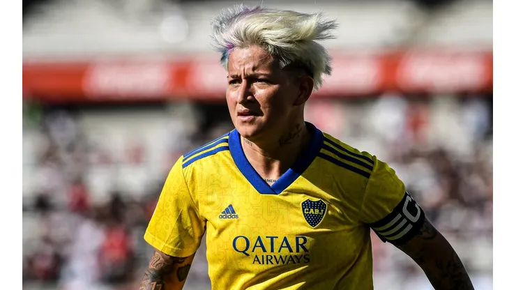El polémico posteo de la goleadora del Femenino de Boca en pleno partido ante Racing
