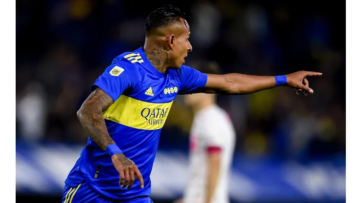 Se confirmó lo que hará Battaglia con Villa.
