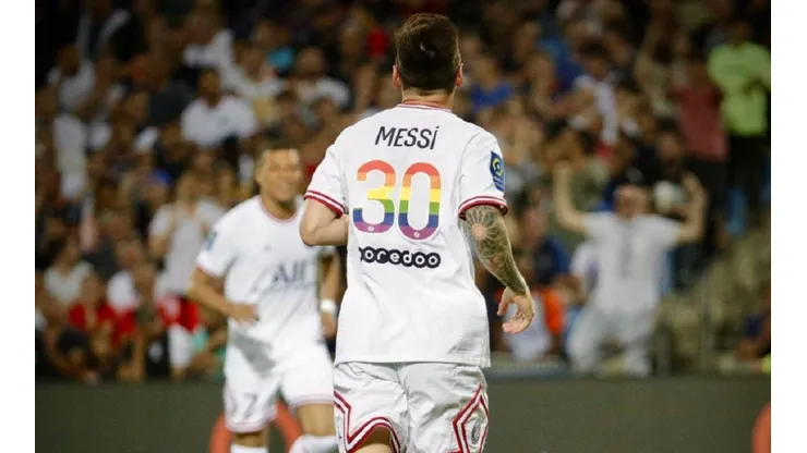 VIDEO | Con su sello personal, Lionel Messi se luce con un doblete para el PSG