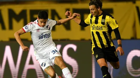 ¿Peñarol y Nacional en el fútbol argentino? La propuesta que recibirá AFA