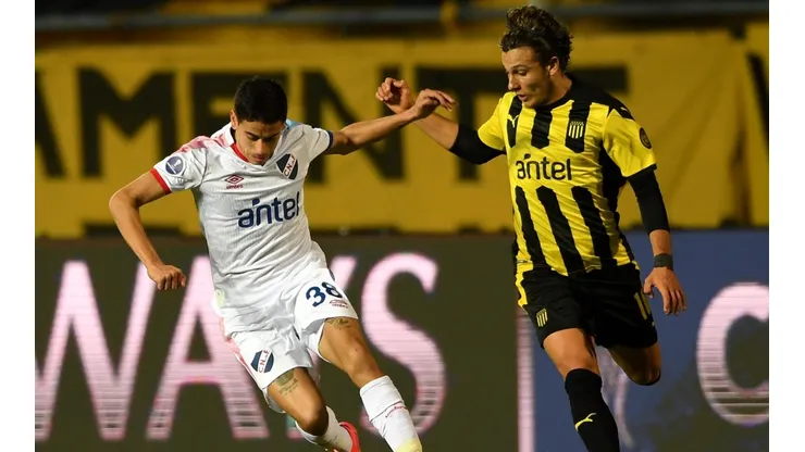 ¿Peñarol y Nacional en el fútbol argentino? La propuesta que recibirá AFA