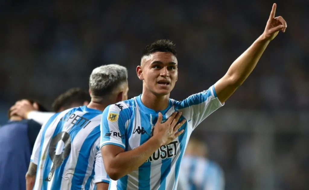 Carlos Alcaraz, ex mediocampista de Racing Club.