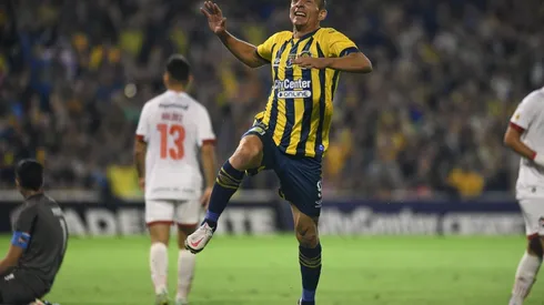 Emoción pura: Marco Ruben se retiró en Rosario Central y rompió en llanto