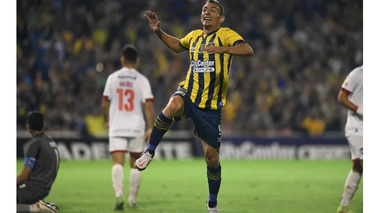 Emoción pura: Marco Ruben se retiró en Rosario Central y rompió en llanto