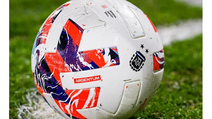 La pelota oficial de la Copa de la Liga Profesional 2022