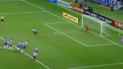 VIDEO | Hizo todo bien: Enzo Fernández frotó la lámpara, puso un pase de lujo y convirtió de penal